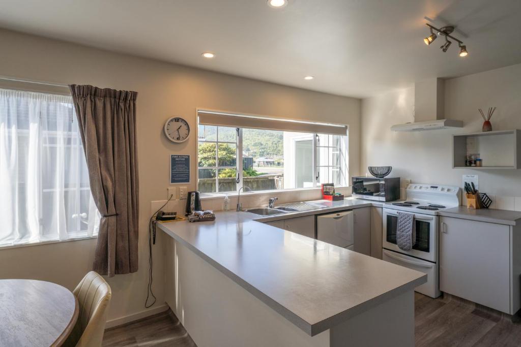 ASURE Gables Motor Lodge - Resim 31