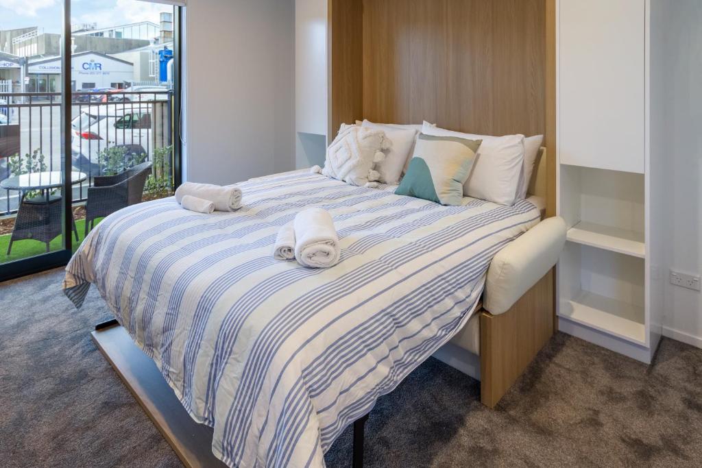 Chic Studio in the Heart of Christchurch - Resim 7