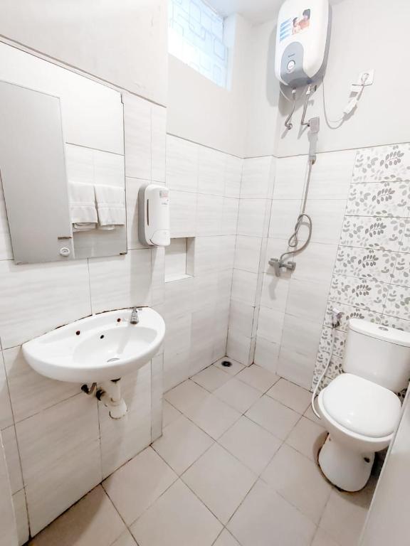Koupelna v ubytování Kozy 15 Guesthouse