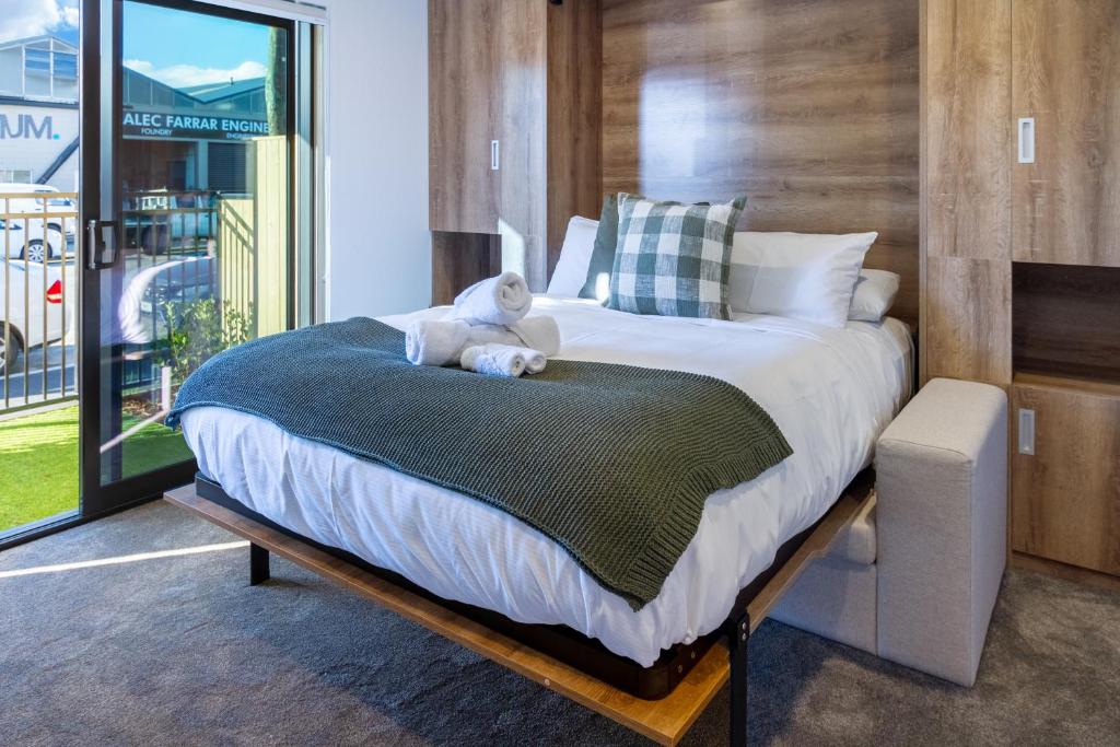 Single Level Studio Escape on Wilmer St - Central - Resim 2