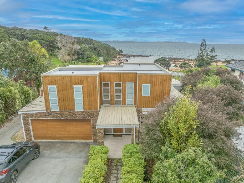 Fotografie z fotogalerie ubytování Cable Bay Retreat with Outdoor Bath Luxury v destinaci Cable Bay