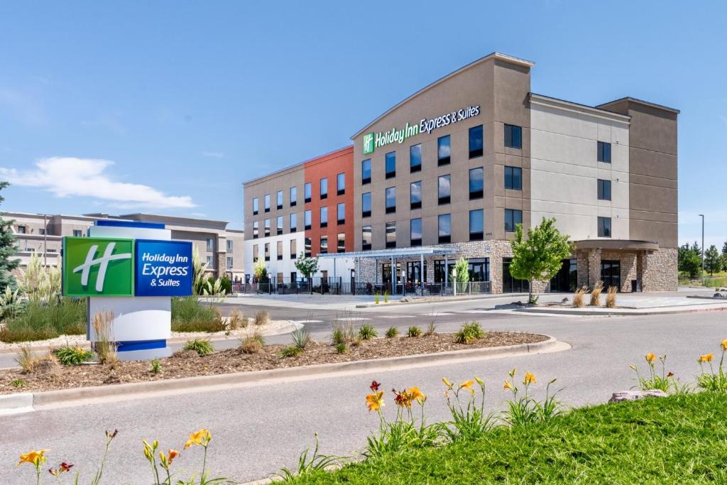 a rendering of the front of a building at Holiday Inn Express & Suites - Colorado Springs AFA Northgate by IHG in Colorado Springs
