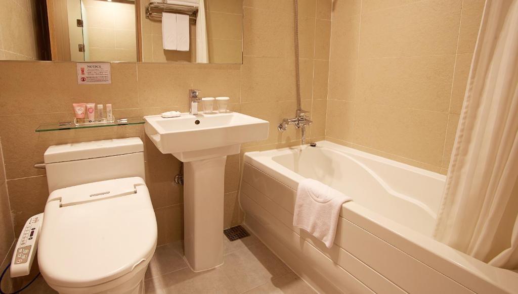 Koupelna v ubytování Hotel Skypark Myeongdong 3