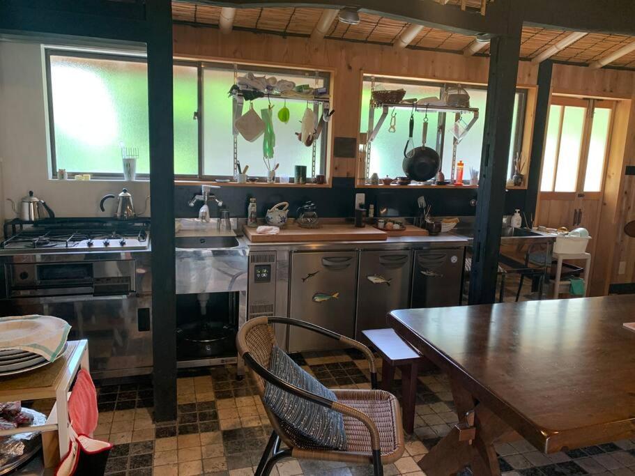 紀州安兵衛にあるレストランまたは飲食店