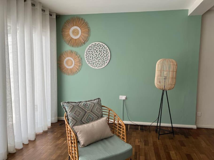 Posezení v ubytování Villa Cotzot, 3 chambres, pieds dans l'eau