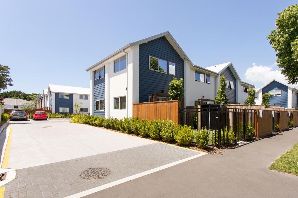 Location Plus Free Off St Park Handy Hospital - Resim 9