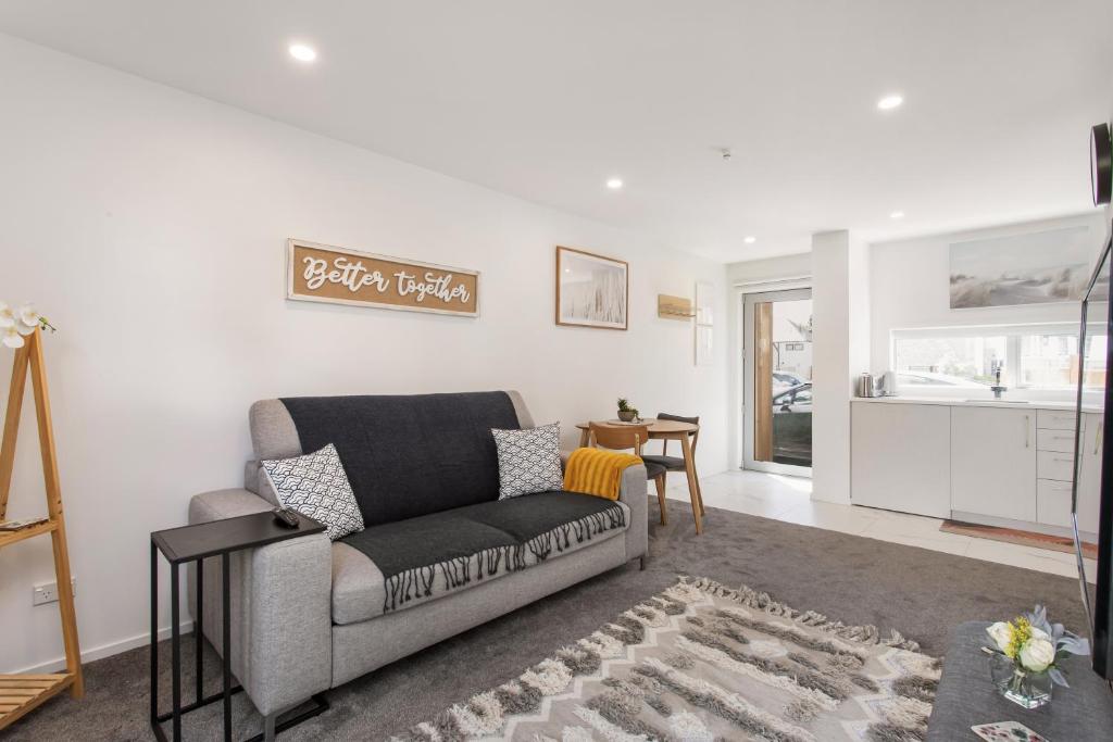 Location Plus Free Off St Park Handy Hospital - Resim 12