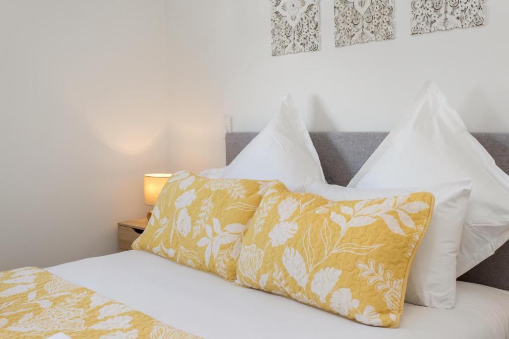 Location Plus Free Off St Park Handy Hospital - Resim 6