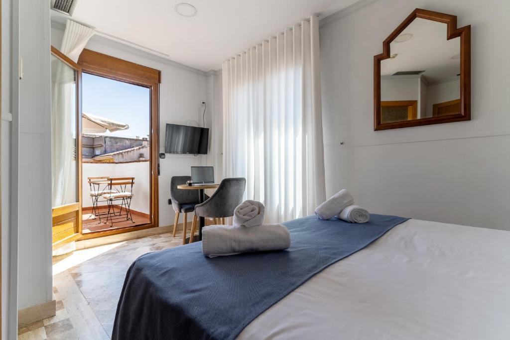 Hotel Reina Mora - Superior Double Or Twin Room With Terrace