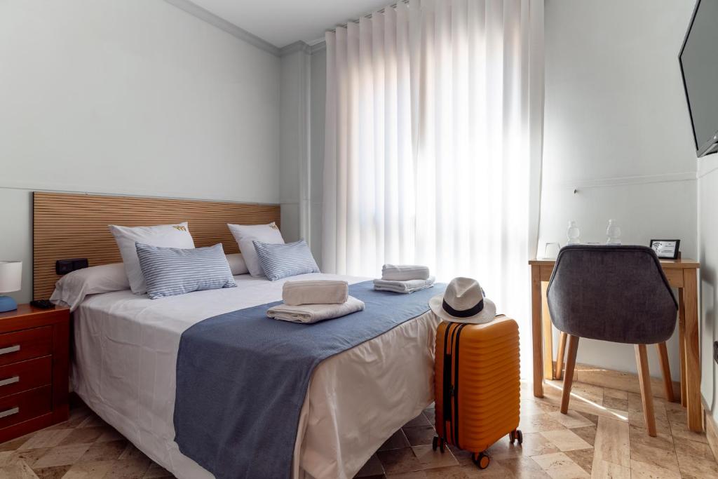 Hotel Reina Mora - Double Or Twin Room
