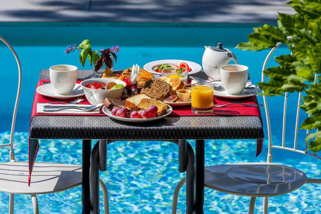 Hôtel Garrigae Villa La Florangerie - SPA & Piscine - Resim 7