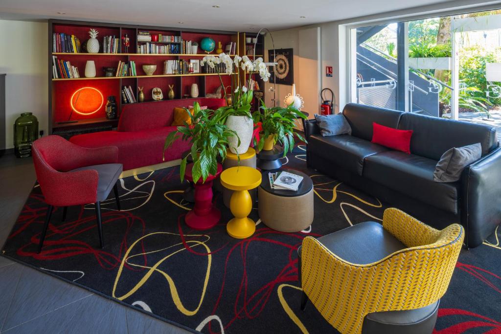 Hôtel Garrigae Villa La Florangerie - SPA & Piscine - Resim 11