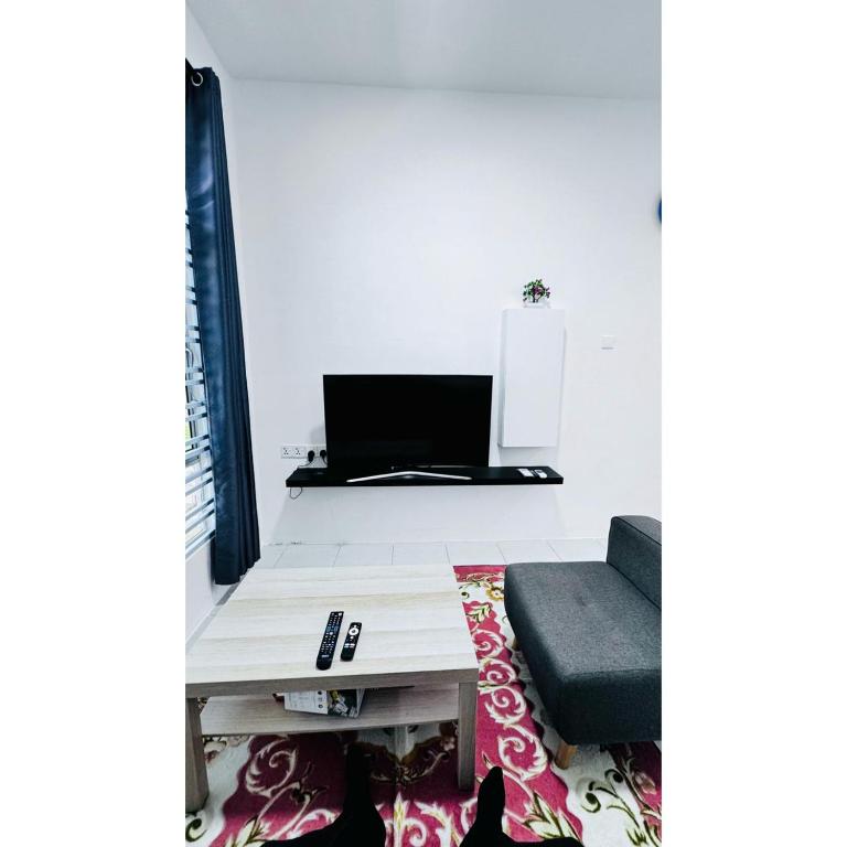 TV a/nebo společenská místnost v ubytování Ipoh Anderson Khan Residence by Khan