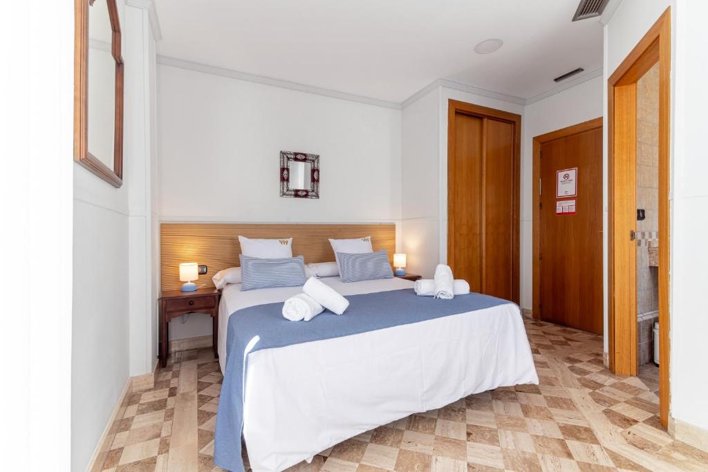 Hotel Reina Mora - Resim 20