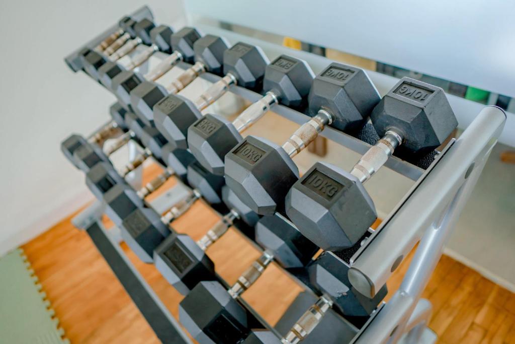Fitness centrum a/nebo fitness zařízení v ubytování Tijili Hotel Benoa