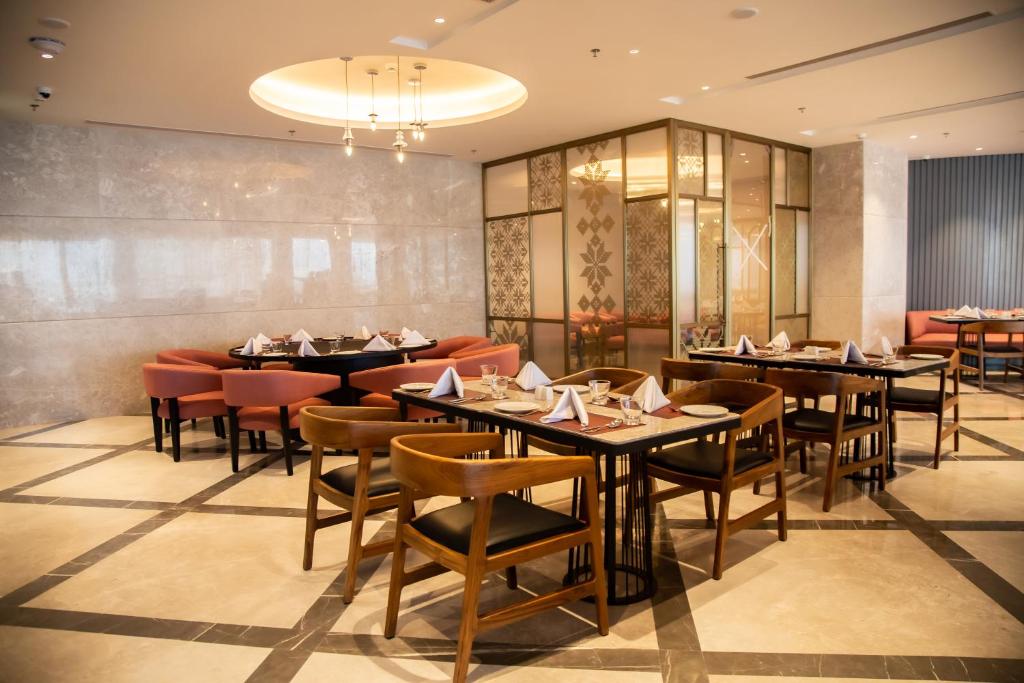 Posezení v ubytování Sarovar Portico Birgunj