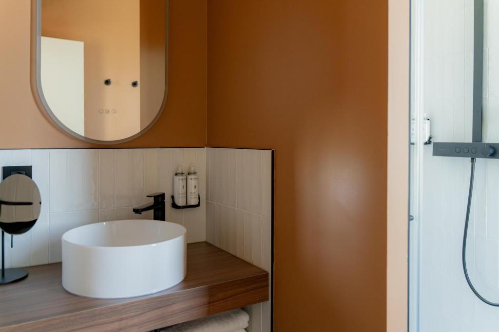 Hôtel Fort St Laurent Lyon - Handwritten Collection - Resim 35