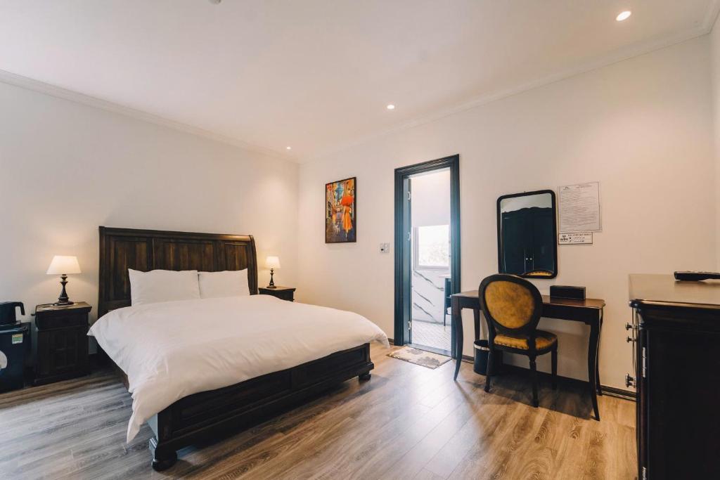 Tam Coc Sana Villa & Homestays - 1