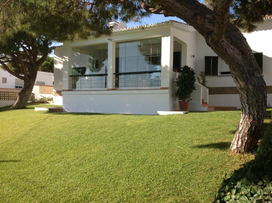 Κήπος έξω από το Casa Verde