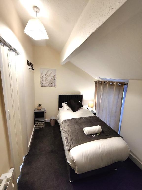 
Standard Single Room
