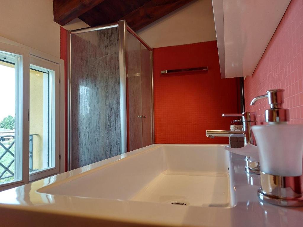 B&B QuattroL - Habitación Doble Estándar Con Baño Compartido