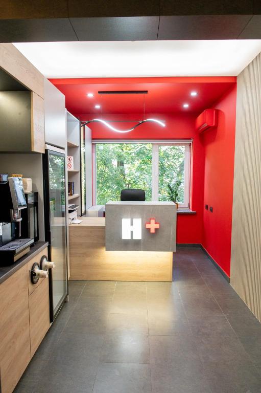 Kuchyň nebo kuchyňský kout v ubytování Hostel H