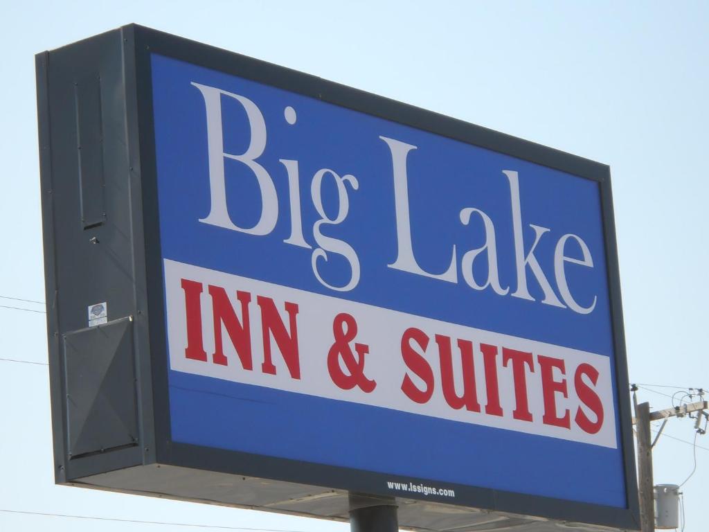 Certifikát, hodnocení, plakát nebo jiný dokument vystavený v ubytování Big Lake Inn and Suites
