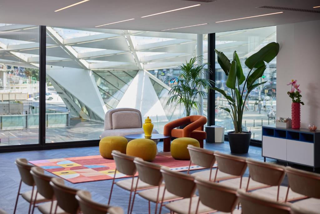 Cardo Brussels, Autograph Collection - Resim 32