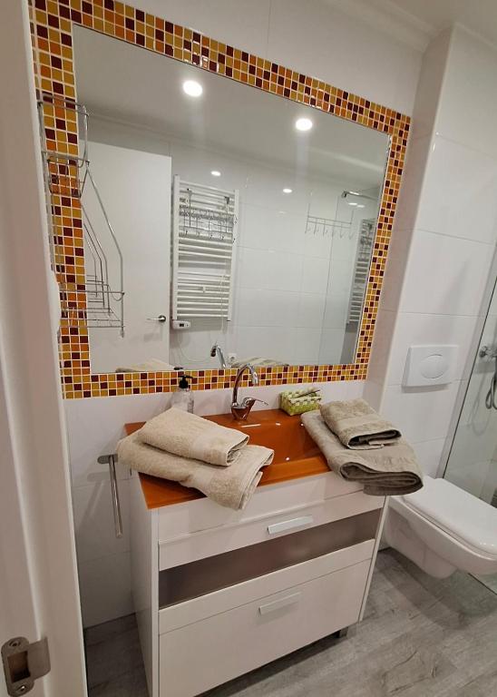 A bathroom at Apartamento Santa Agueda