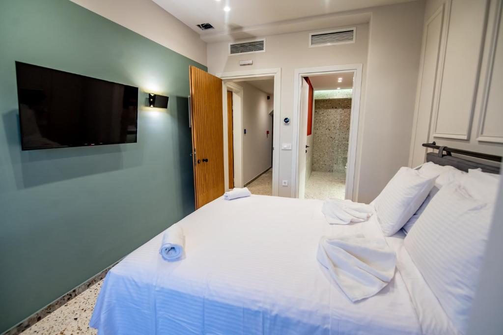 Belle Athenes - Luxury Rooms at Monastiraki Railway Station - Resim 10