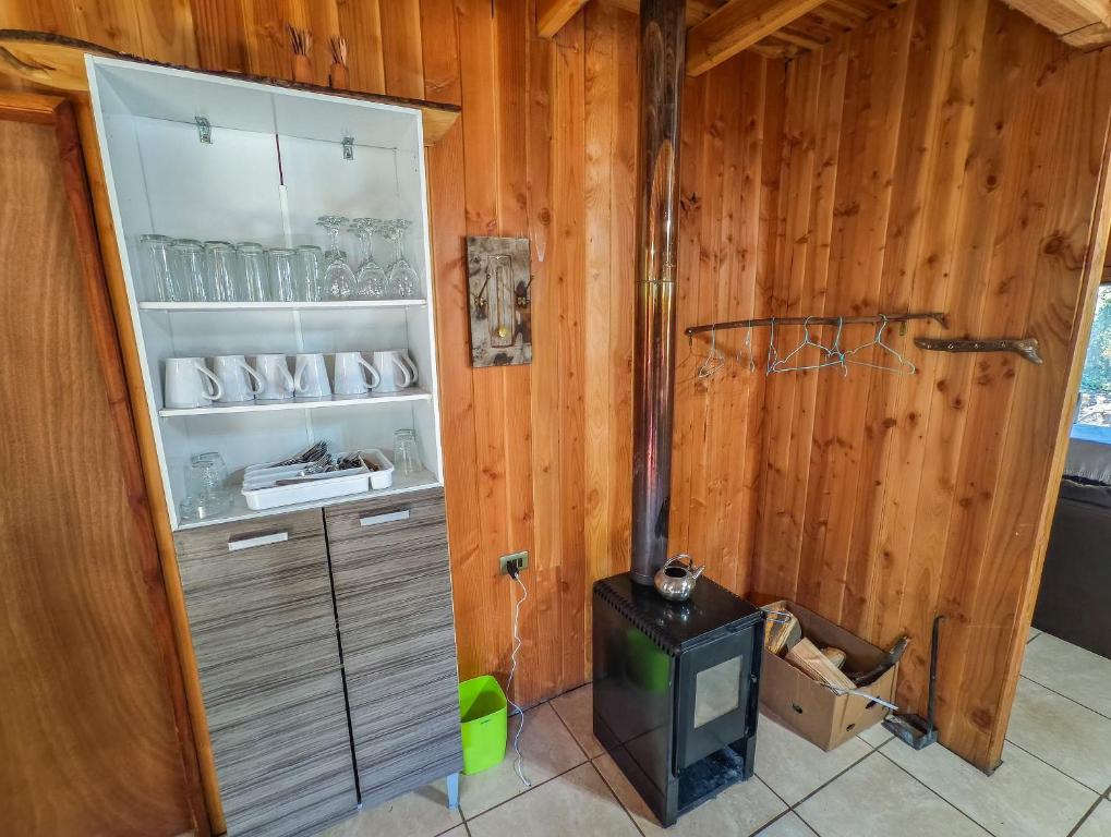 Η κουζίνα ή μικρή κουζίνα στο Habitación n°6 | Hostal La Casona Pucón