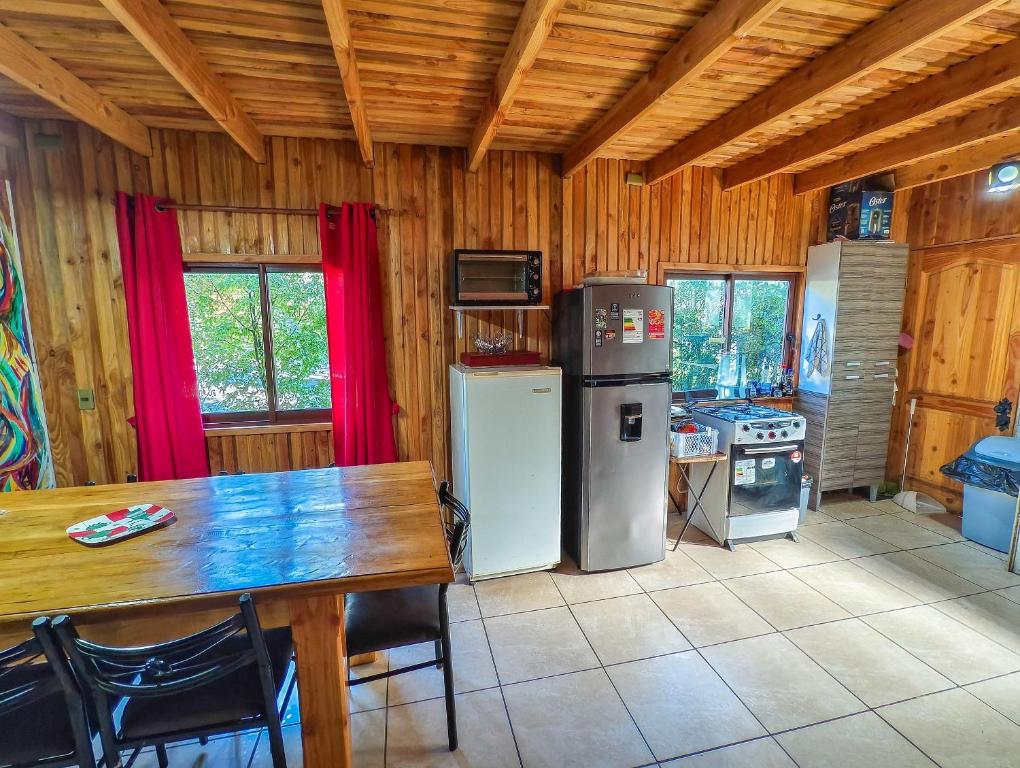 Η κουζίνα ή μικρή κουζίνα στο Habitación n°3 | Hostal La Casona Pucón