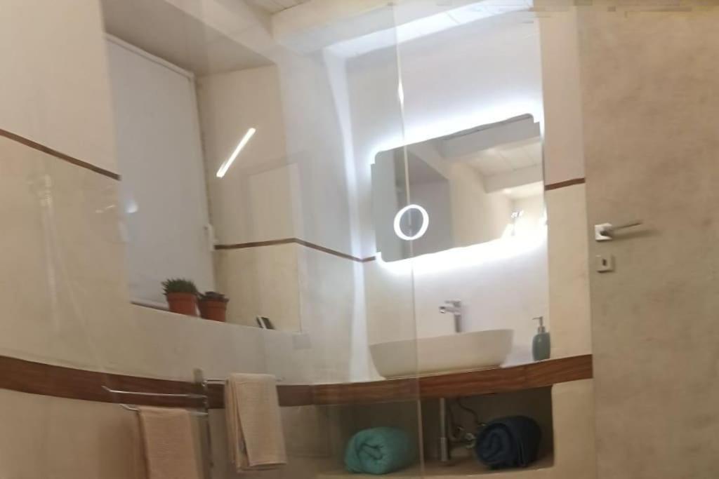 Koupelna v ubytování A due passi dal castello
