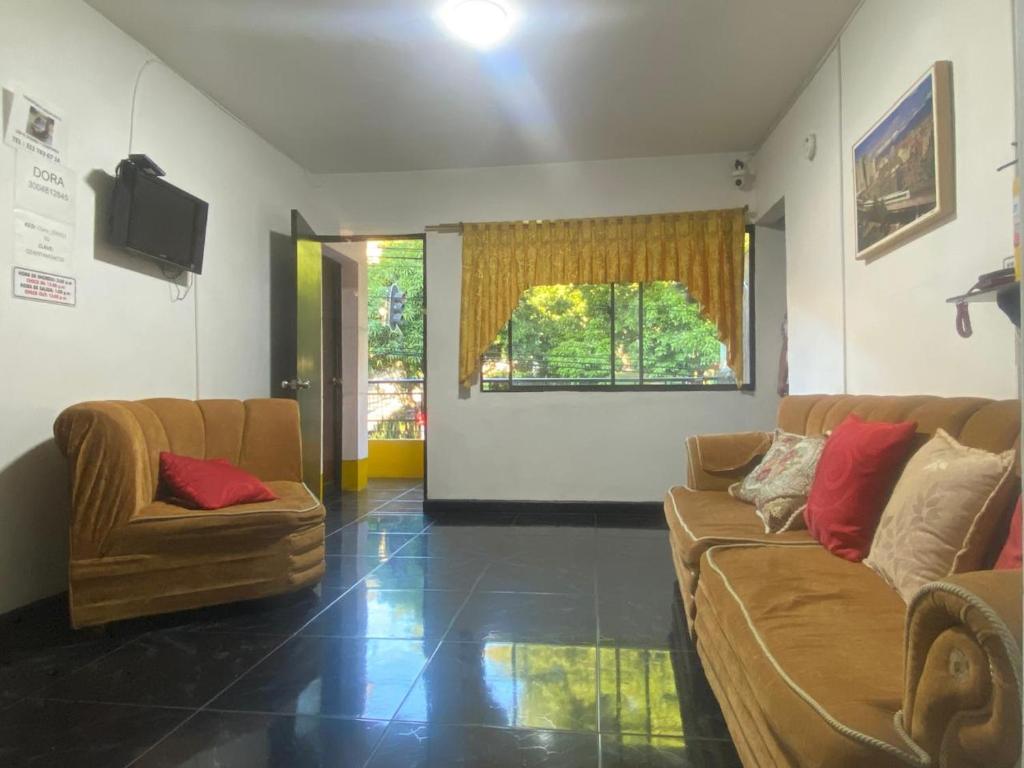 Posezení v ubytování CAMPO VALDES PARK HOSTEL