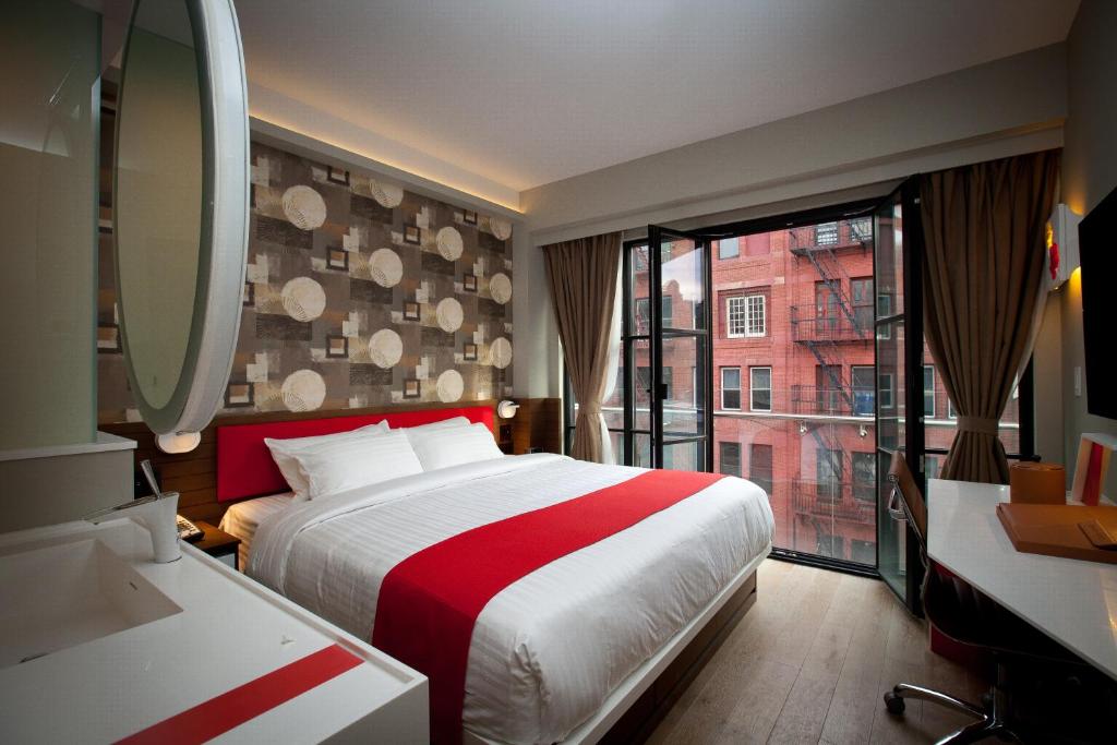 NobleDEN Hotel photo