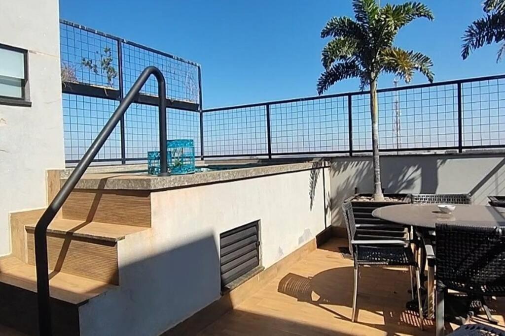 Balkón nebo terasa v ubytování Cobertura com Piscina Exclusiva