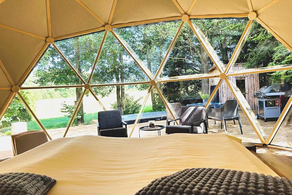 Fotografie z fotogalerie ubytování Glamping tent between two streams v Příbrami