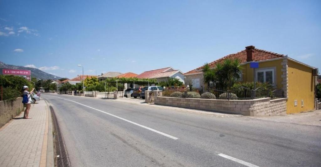Výhľad na hory alebo výhľad na hory priamo z apartmánu