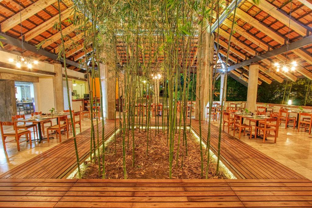 Restaurace v ubytování Hotel Ciudad Real Palenque