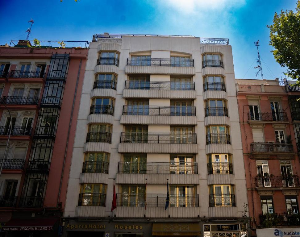 Aparto-Hotel Rosales - Resim 5