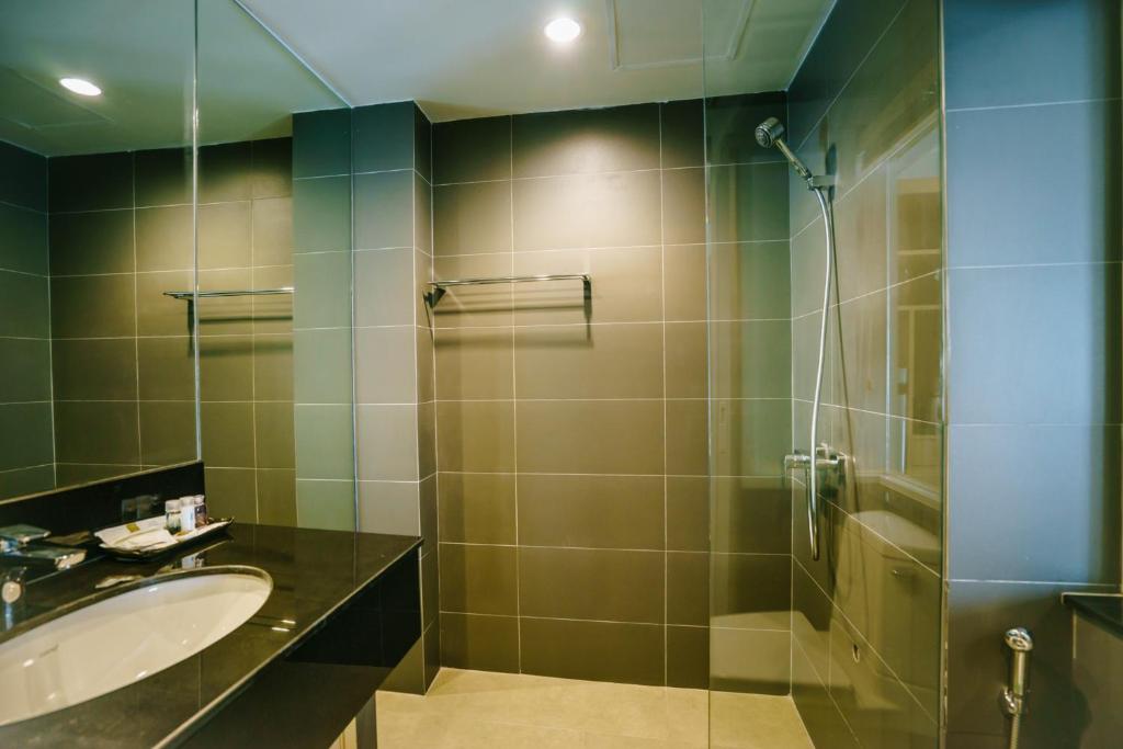 Moon Dragon Hotel - Resim 10