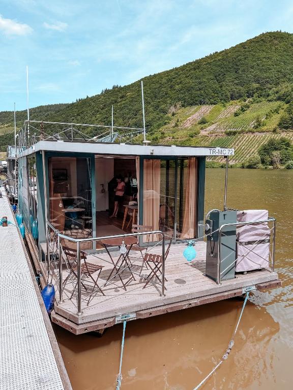 Příroda nedaleko ubytování na lodi