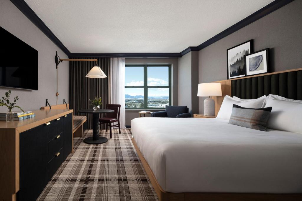 Omni Interlocken Hotel - Room De Deluxe King