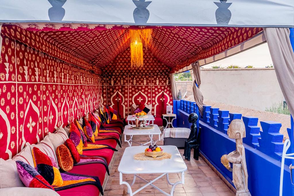 Posezení v ubytování Riad Zehar & Spa Marrakech