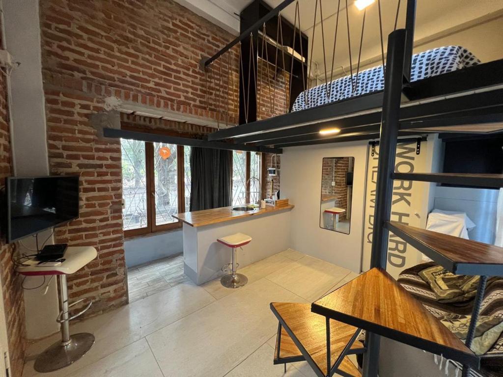 Monica’s Apartments