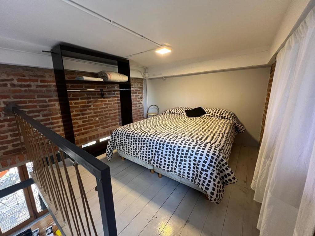 Monica’s Apartments