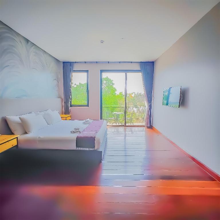 The Riva Vientiane Hotel - Deluxe Family Room