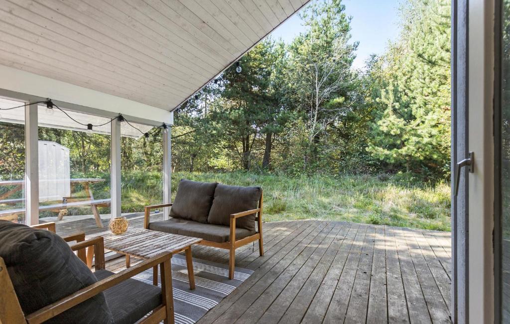 Zahrada ubytování Holiday Home Torndrup Tværvej