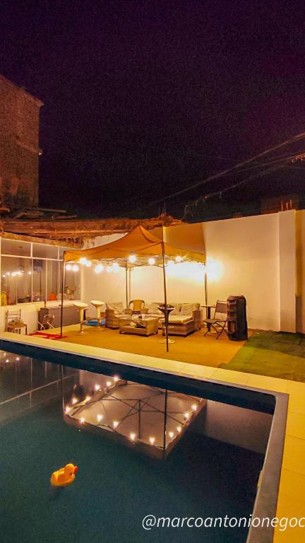 Bazén v ubytování CASA RICARDO PALMA con PISCINA nebo v jeho okolí