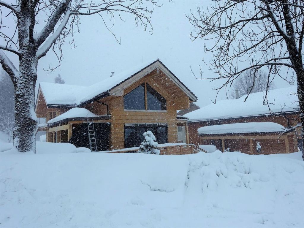 Fotografia z galérie ubytovania Chalet in Tauplitz with sauna in ski area v destinácii Tauplitz